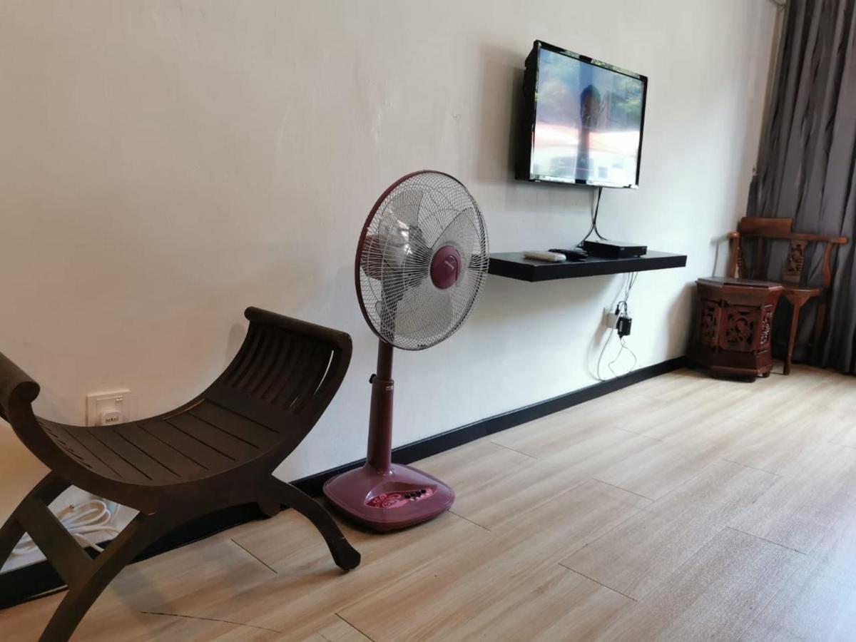 C 13 Lot 10 Pangkor Leisure Beach Studio パンコール エクステリア 写真